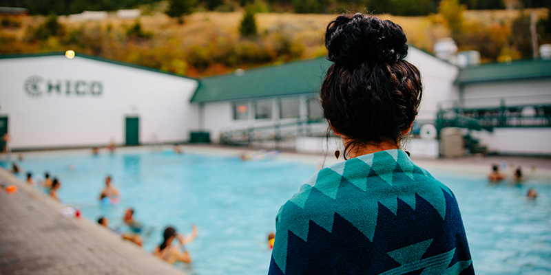 Yellowstone Hot Springs - Natural Hot Spring In Gardiner Montana