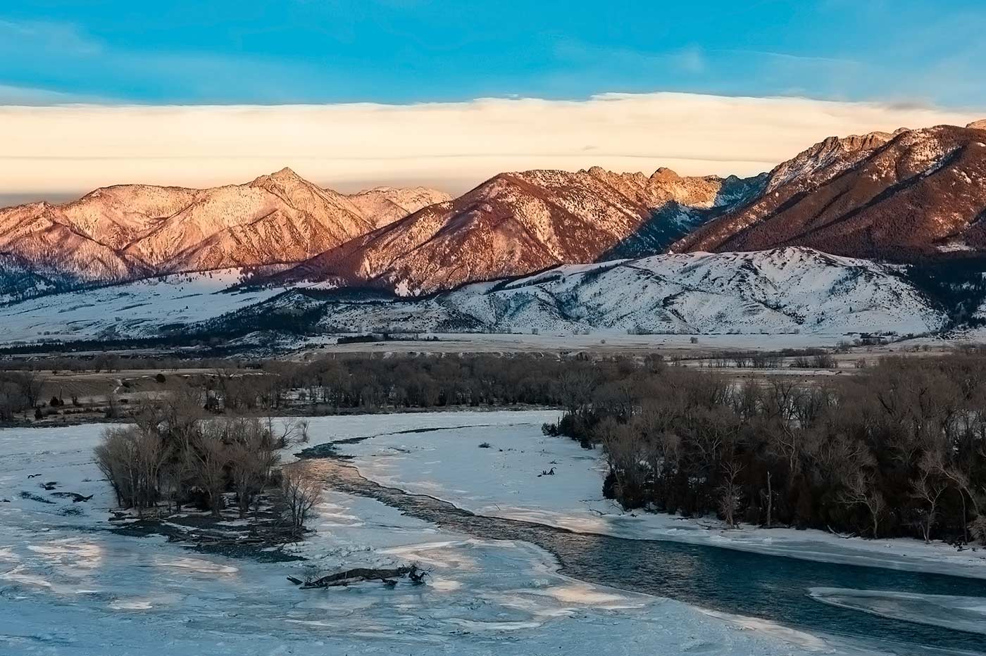 A snowy Yellowstone River in Paradise Valley, Montana