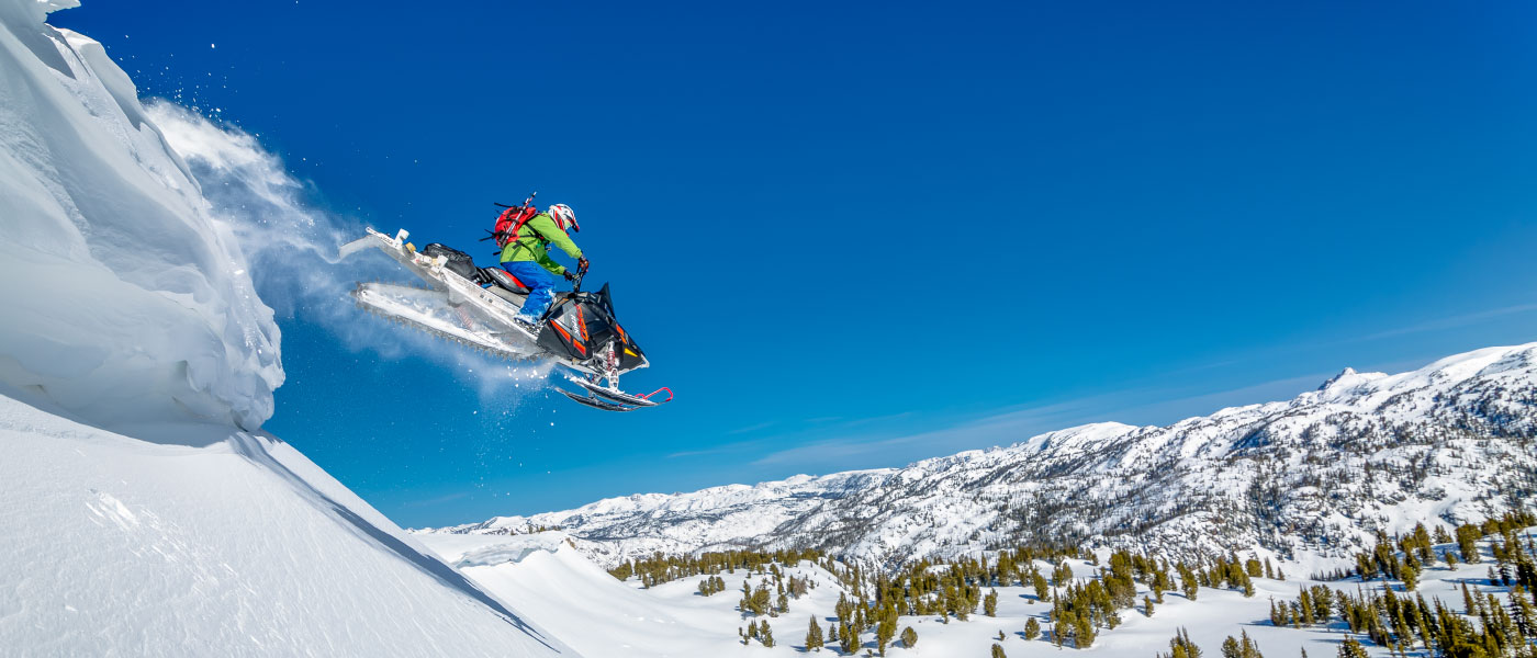 5 Reasons to Snowmobile in Yellowstone Country This Spring