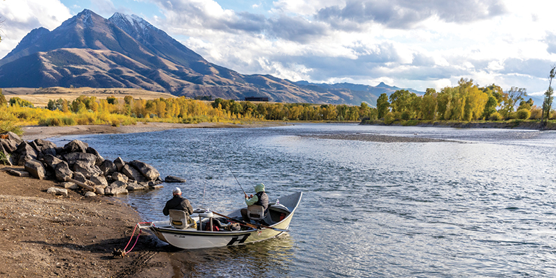 Boating on the Yellowstone River, Paradise Valley, Montana