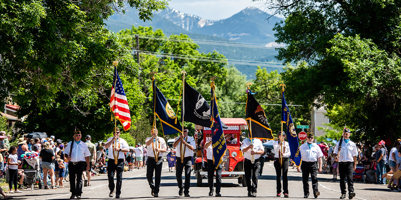 Livingston parade, photo by Lynn Donaldson