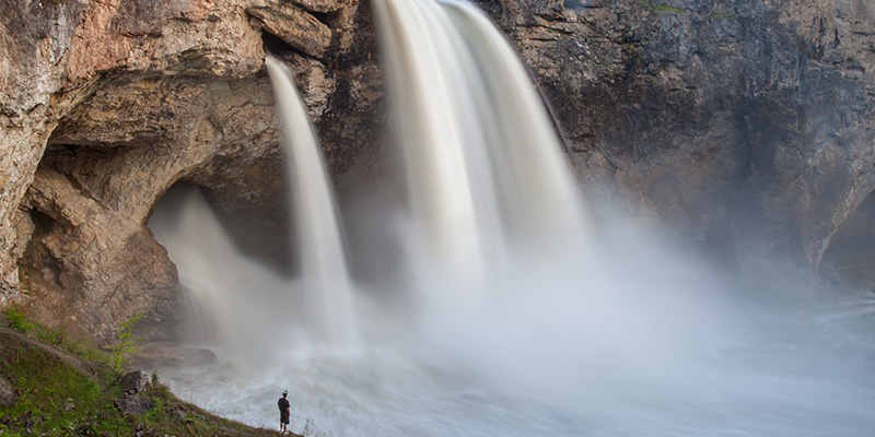 Natural Bridge Falls, Montana