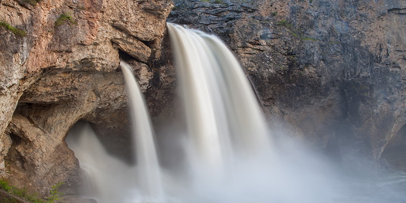 Natural Bridge Falls, Montana