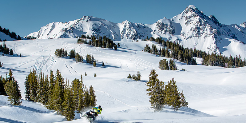 Snowmobiling in Cooke City